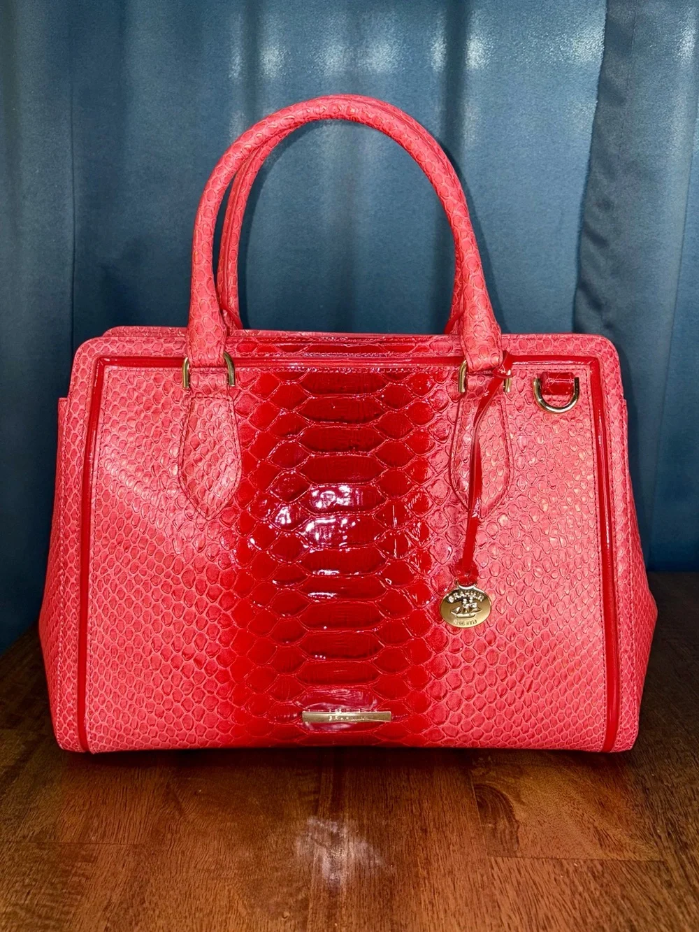 Brahmin NWT Sm Finley - Flame Calimero - Anaconda - Feminine, Sultry